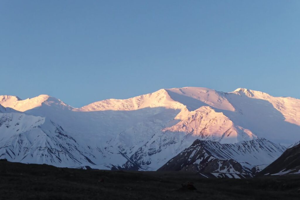 Mountain views from Everest base camp